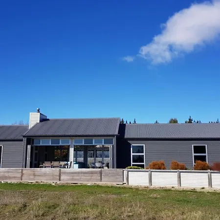 Tekapo Retreat Villa Lake Tekapo Exterior photo